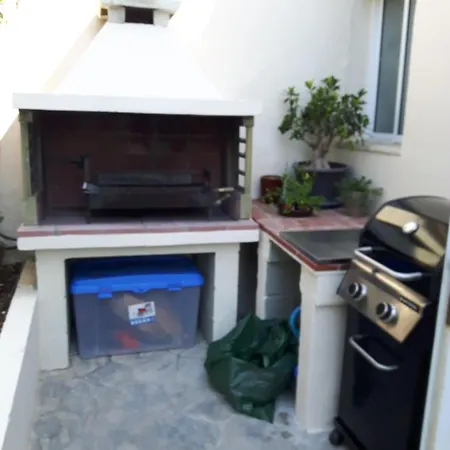 2 Bedroom With Private Pool In Peaceful Residential Area
